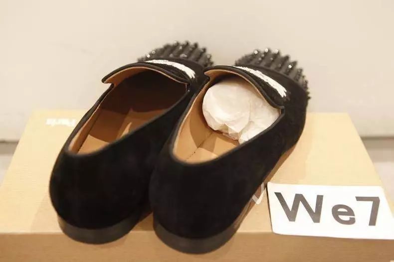 新鞋里的纸团叫什么,鞋里面的纸团有什么用