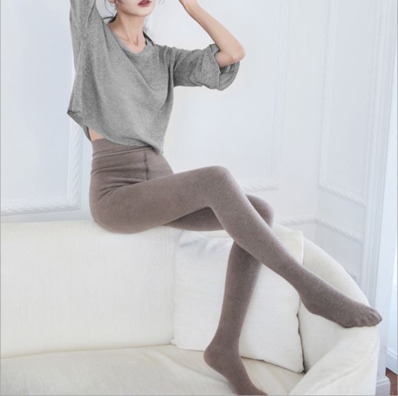 德国人太变态了，一条打*裤底**穿三年！一次性解决塑型提臀瘦腿抗起球等多种难题！裤袜中的爱马仕……