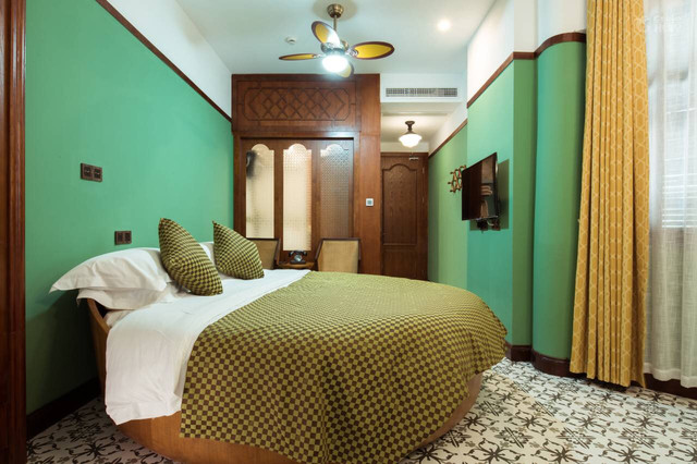 赣州市东阳山大酒店,东阳旅游大厦酒店