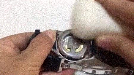 往鞋里抹点这个，走路再久都不累！聪明的人都这样做