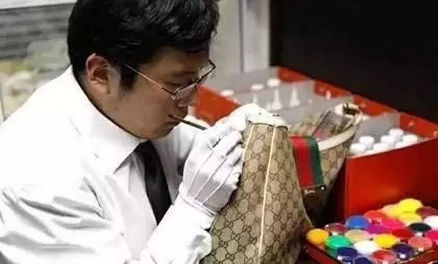 3000块以内的奢侈品包包,3000以下的奢侈品包包