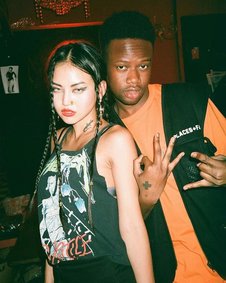 潮流女孩子,潮流的女人特点是什么