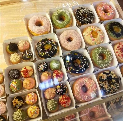 欧亚卖场美食主题城在哪,欧亚卖场地下美食都有什么