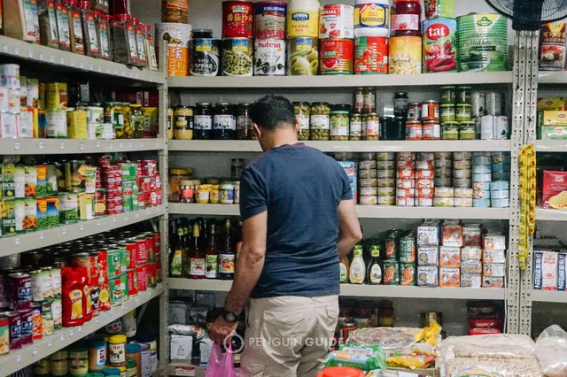 在这个魔幻的江南小城里,来一场烤肉和大饼的狂欢!