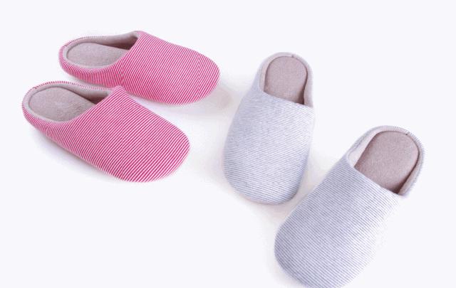 这是一双乳胶棉拖，跳跃在云端之巅的曼妙，穿上3秒就暖脚！