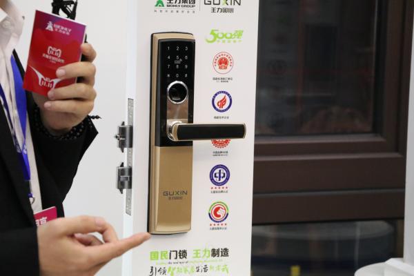 50%的普通门锁根本不防盗，你家的中招没？