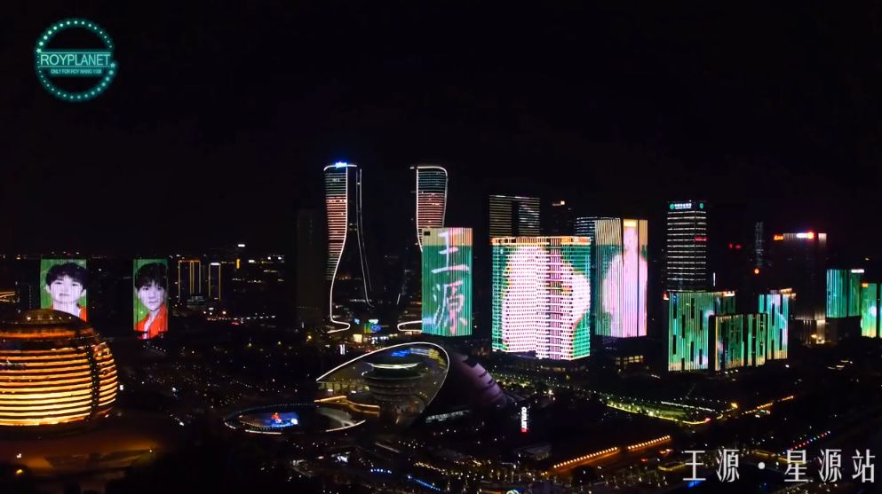 花钱减压｜谁的应援最壕无人性？粉丝的钱都是大风刮来的吗