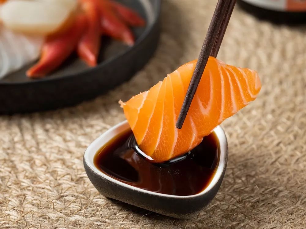 一条特惠｜无线充电保温杯，日本滨田古法酱油