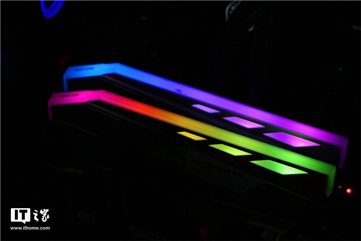 铭瑄复仇者m2固态硬盘使用多久,铭瑄复仇者3200内存能超频多少