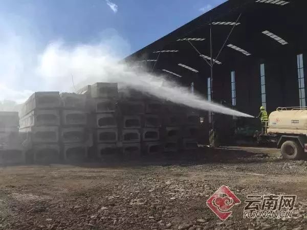 丽江市青少年田径运动会100米,丽江市古城区一中运动会