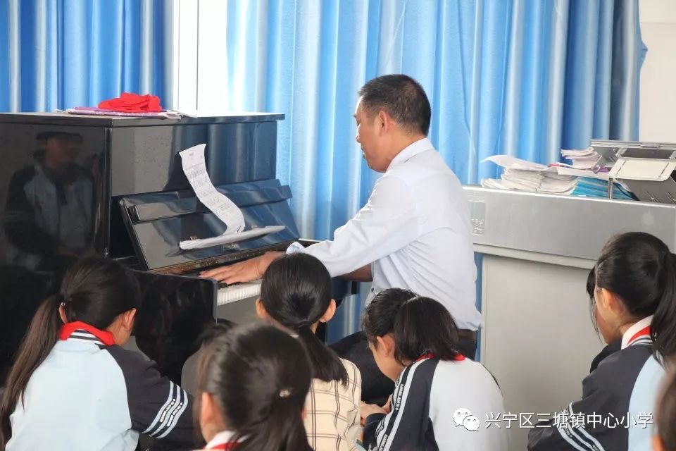 缂ょ悍鏍″洯娲诲姩缇庣瘒,缂ょ悍鏍″洯