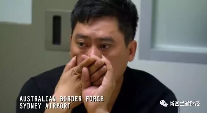 被海关查了聊天记录立即遣返,微信记录被中国海关遣返后果