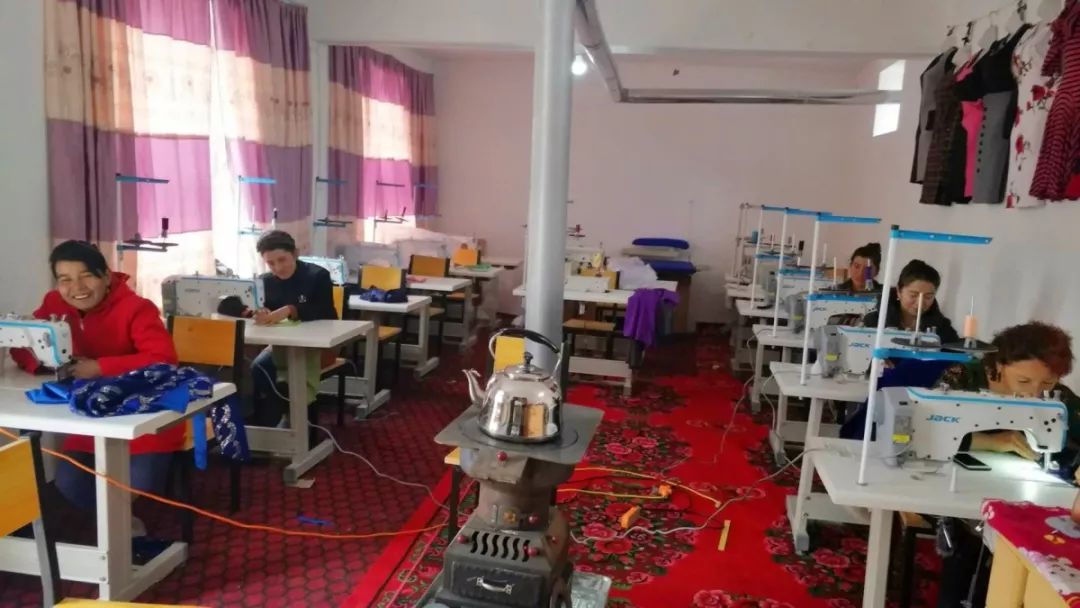 喀什市英吾斯坦乡兰干村,莎车县英吾斯塘乡兰干村