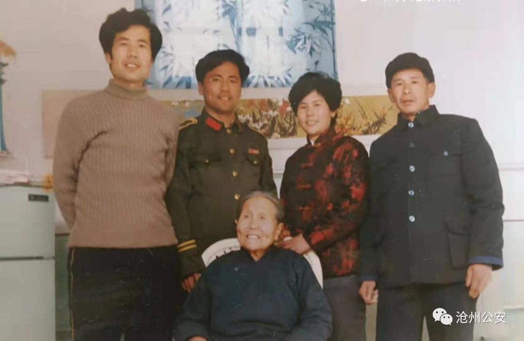 倾听｜两张车票牵出一名沧州警察父亲半生艰辛的故事……