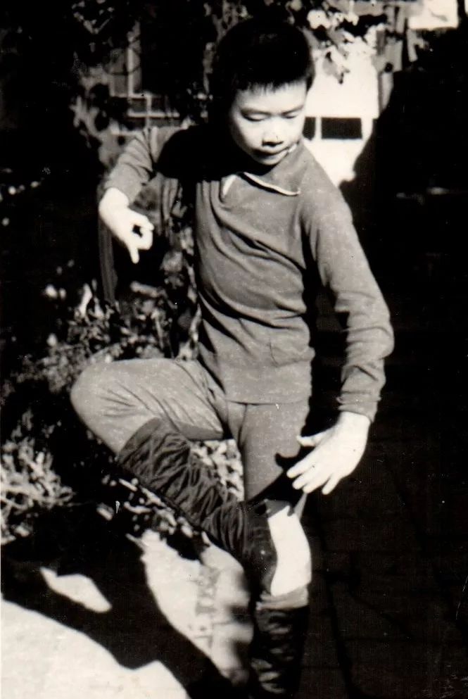 印迹｜他在胡同里坚守四十一年，只为京剧“风雷”不息