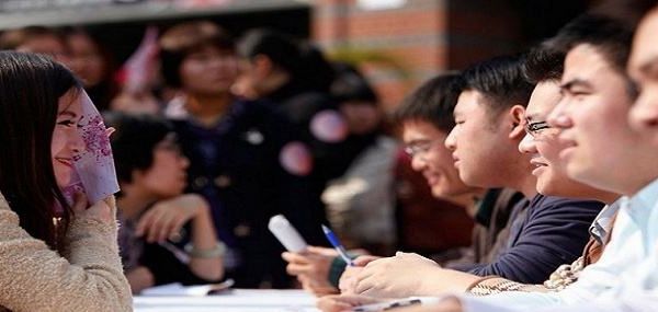 相亲男发了6.66的红包,男生相亲收到220元红包