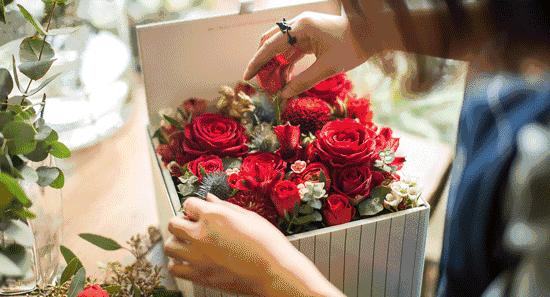 家中总有人生病摆放什么镇宅,家人生病家里摆什么物件