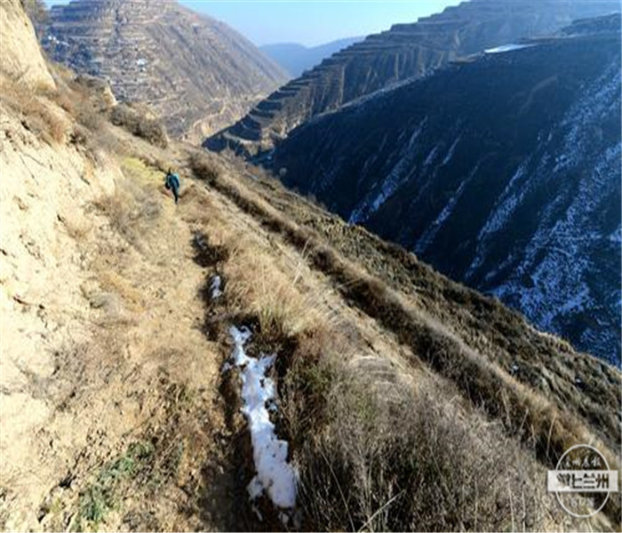 乡村邮递员唐和顺：12年，11万公里，一个人的邮路