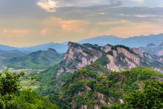 十一不能出去看风景,十一出去看世界