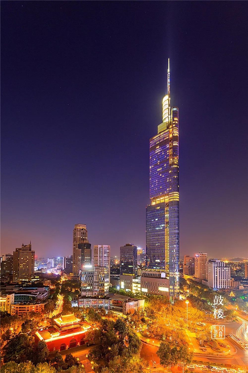 鼓楼70岁的老人免费吗,鼓楼60岁以上老人免票吗