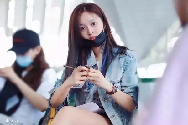 吴宣仪代言的护肤产品,吴宣仪塑身霜