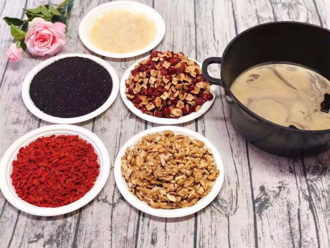 亲手做阿胶,玉屏手工代熬阿胶