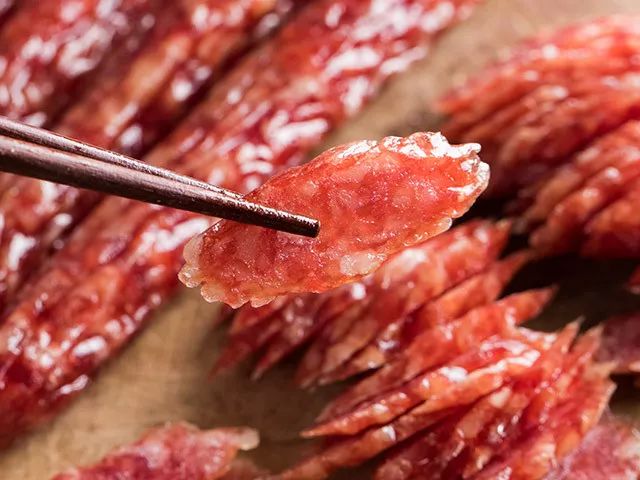 一根广式腊肠50克左右,一根广式腊肠500左右