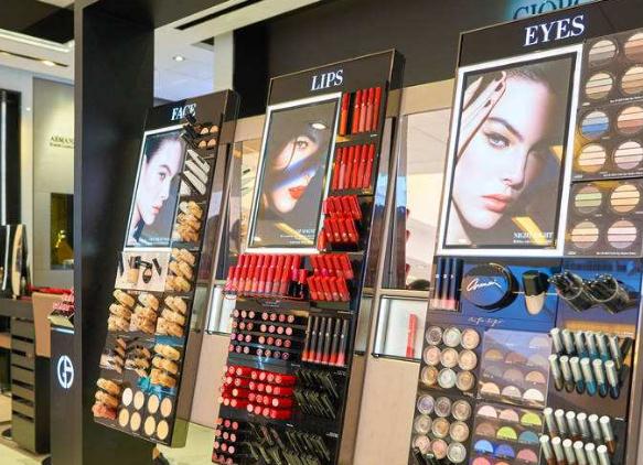 开化妆品店不加盟赚钱吗,开化妆品店不加盟能开么