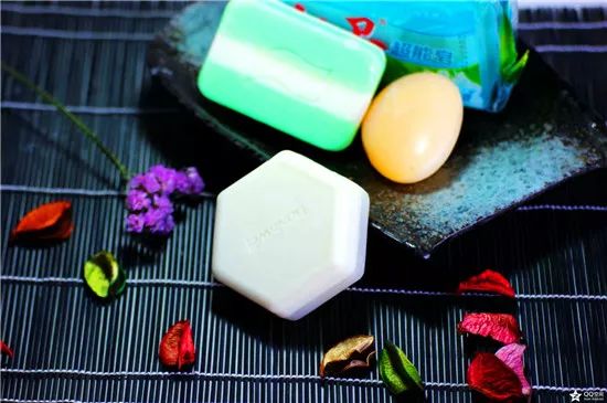 鐖遍┈浠曟墜宸ョ殏,鐖遍┈浠曠粡鍏哥殏