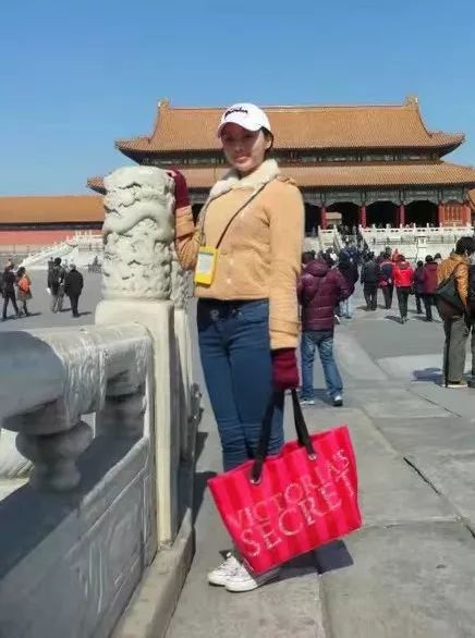 3个让人变丑的动作,让人变丑的几个姿势