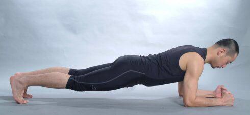 腰椎间盘突出腰背肌训练视频教程,腰间盘突出怎么做腰背肌锻炼