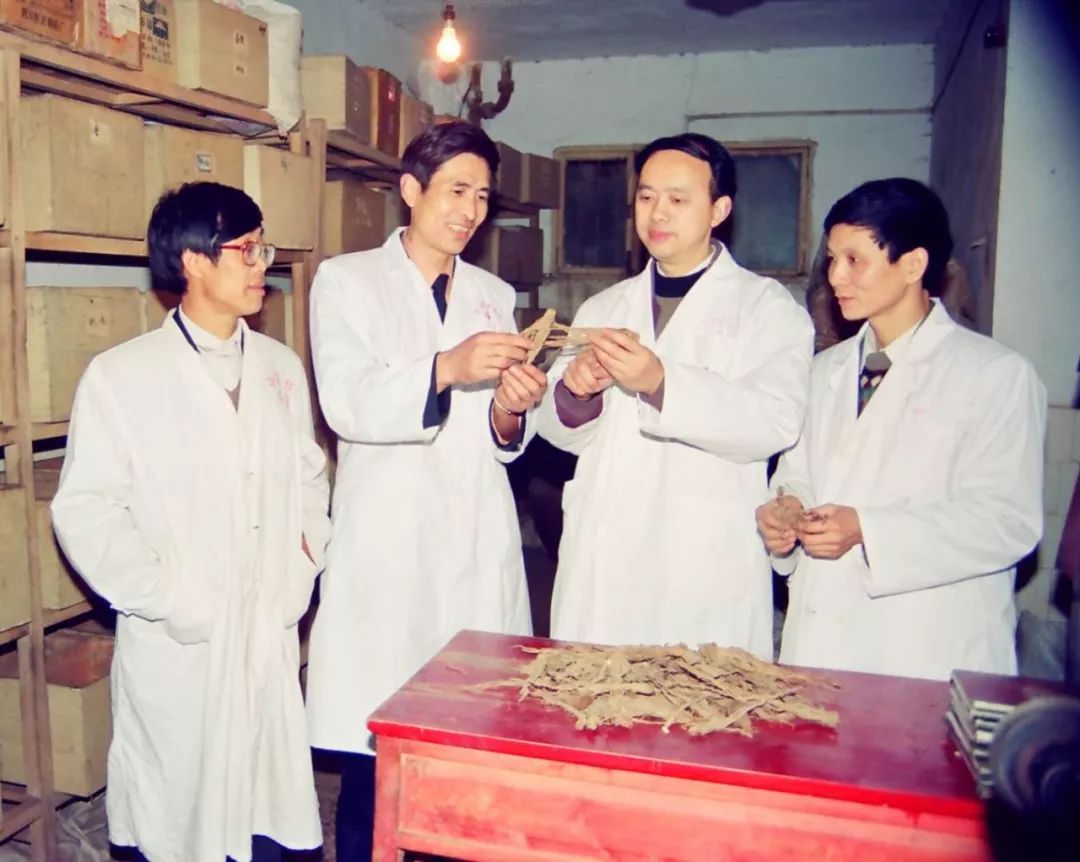 改革开放40年戏曲名人专访,改革开放40年风云人物专访