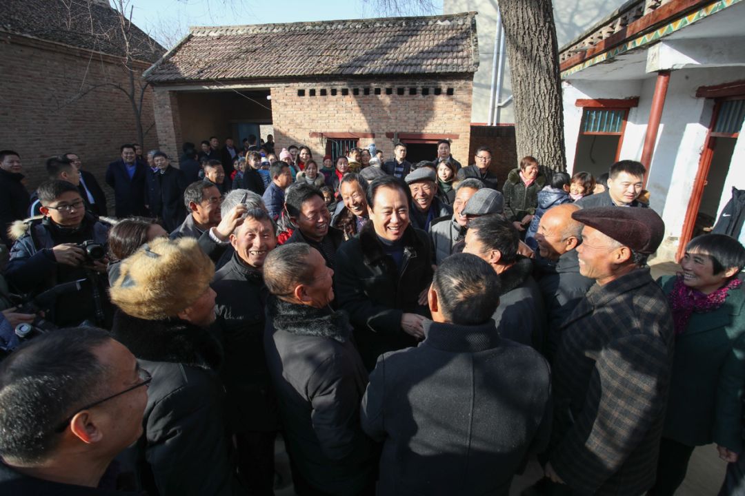 许家印再捐6.5亿支援家乡建设,情系家乡捐款图片