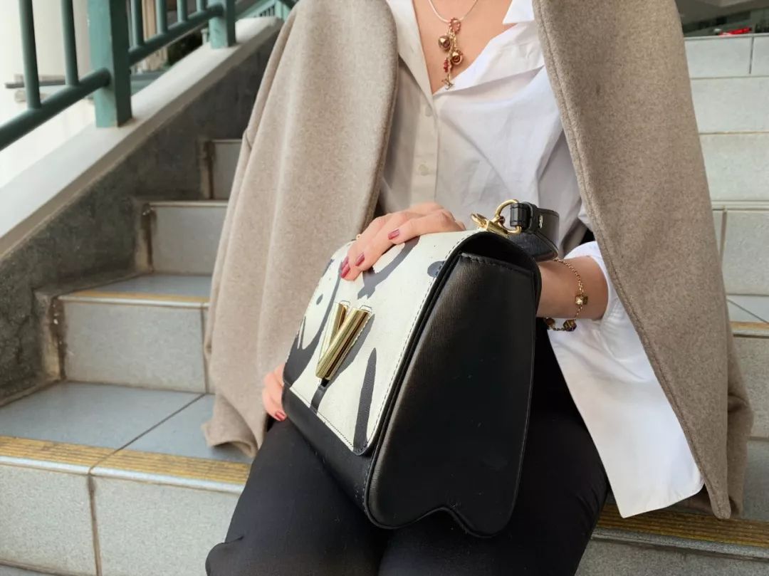 *服私**｜穿越三个城市，记录我的一周穿搭～