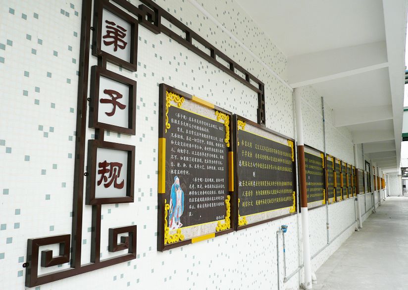 42年历史!西约这所小学用信息学撬动发展,加速崛起!