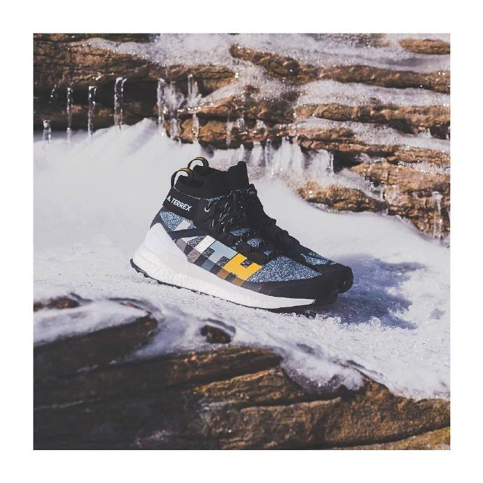 kithadidas短袖,kith联名adidas脚感