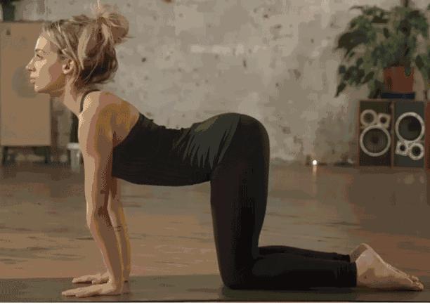 年会没有晚礼服怎么穿,出席年会如何穿着更受欢迎