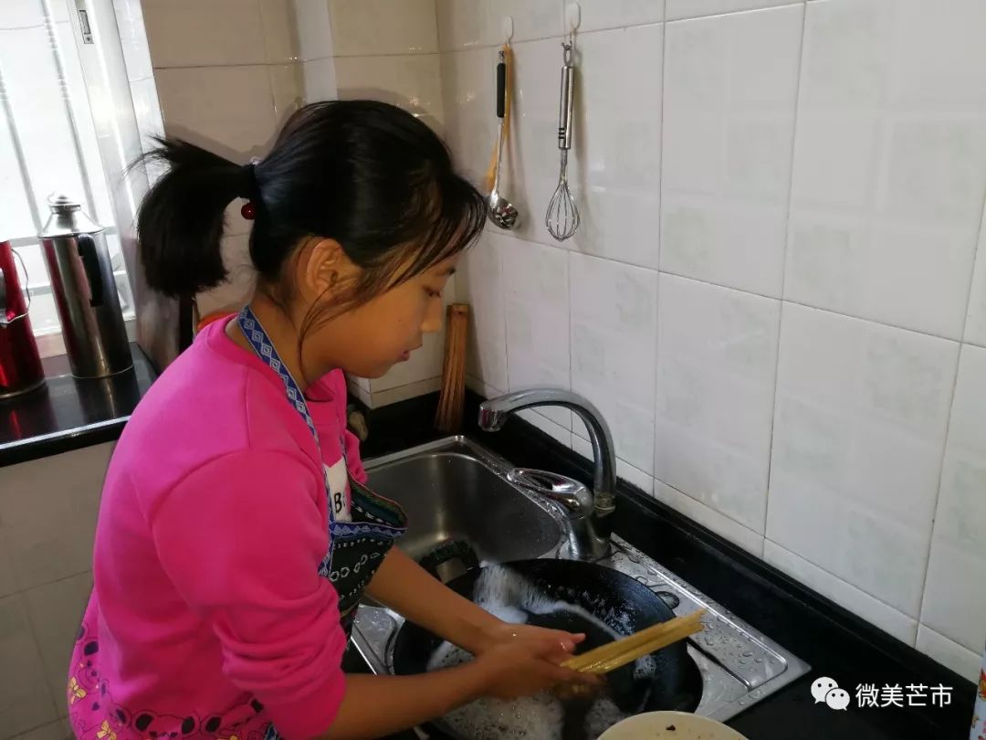 最美芒市人｜德宏州新时代好少年李烨王清