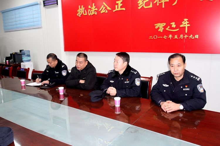 西安未央200名警力夜查,西安未央区联合执法突击检查