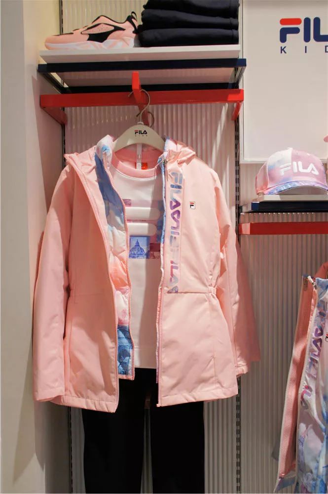 红红火火恍恍惚惚是什么意思,红色辟邪的说法