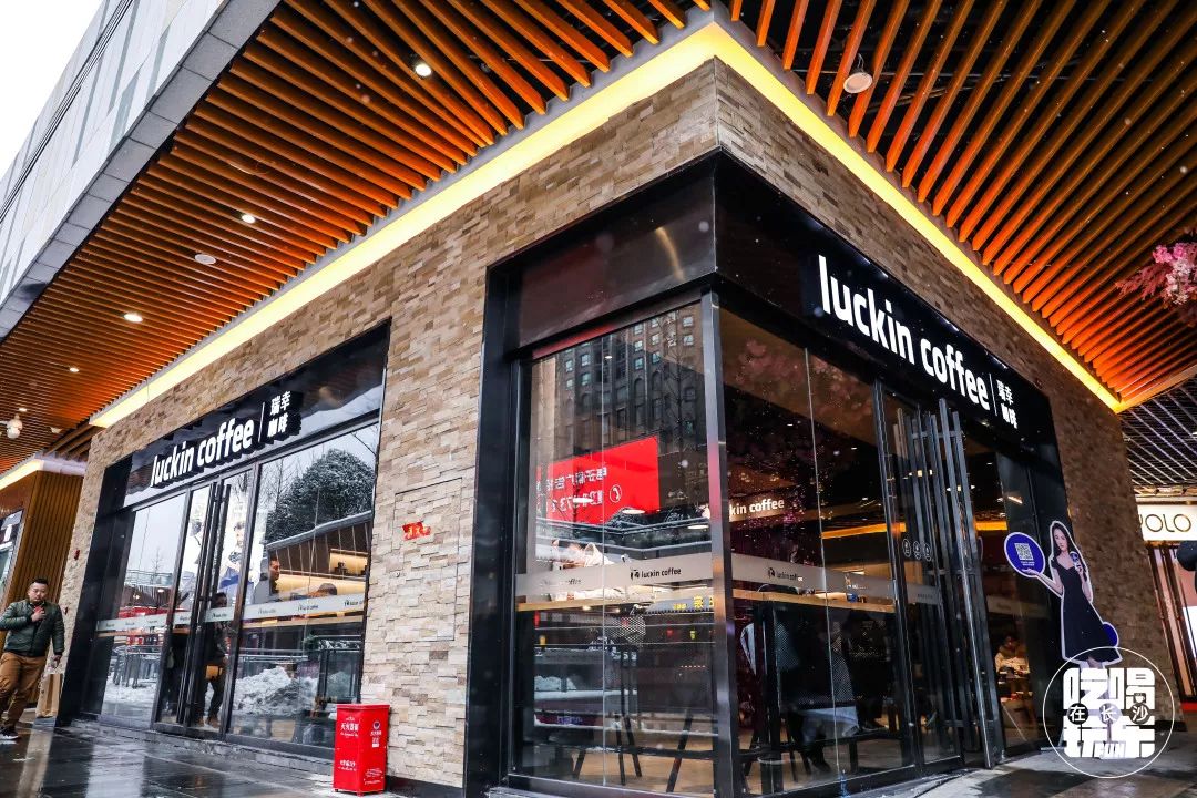 元旦新年就来2751YOLO城市广场，500元友阿购物卡免费送！