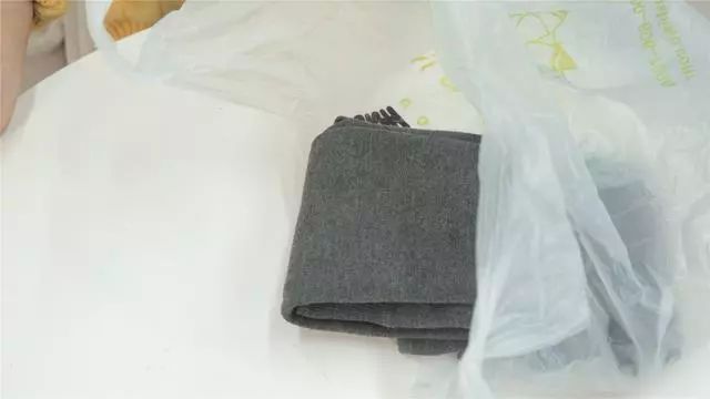 打*裤底**总是起球，抹点最便宜的它，再穿3年都不是问题