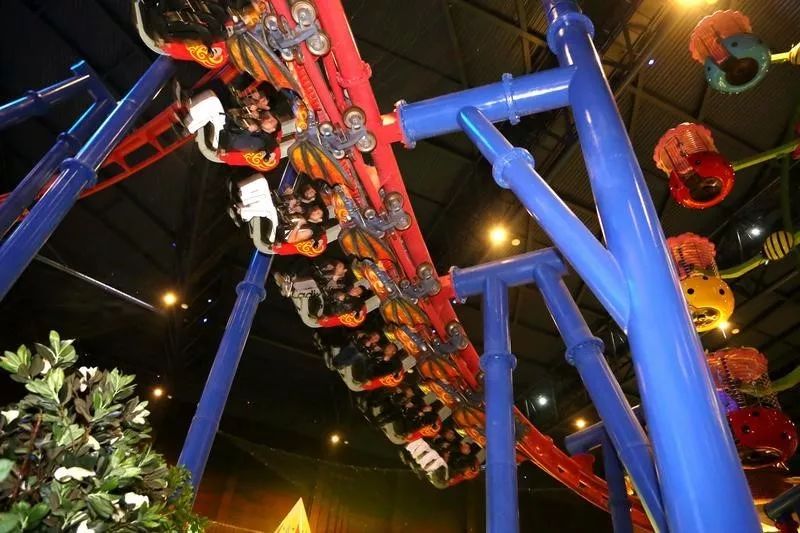 青岛吃喝玩乐的商圈,青岛适合年轻人去的商场