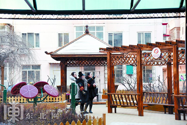 哈尔滨市道里区千个老旧庭院外挂线得到整治提升居民幸福指数