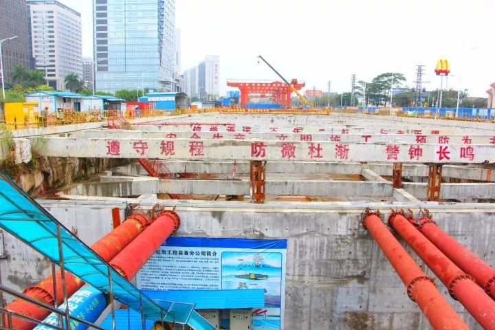 浜嬪叧浣犳垜,浜嬪叧浣犵殑澶寸瓑澶т簨