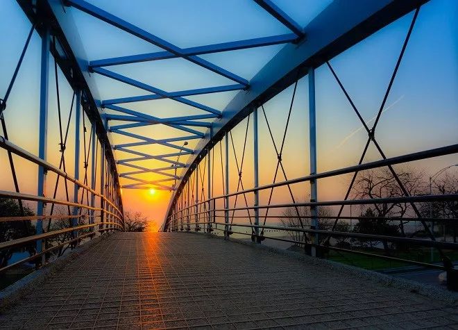 艰难而且不平凡的一年,艰难一年的总结