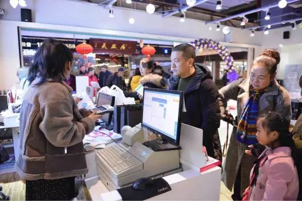 义乌进口商品购物节,义乌小商品买疯了直播