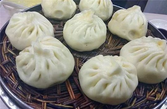 大连金州好吃的发面包子,大连好吃的小笼包子推荐