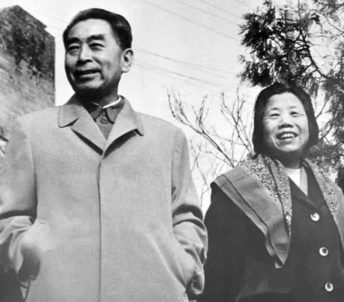 周恩来：永远的榜样