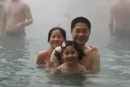 儿童哪个季节可以泡温泉,儿童冬天泡温泉攻略